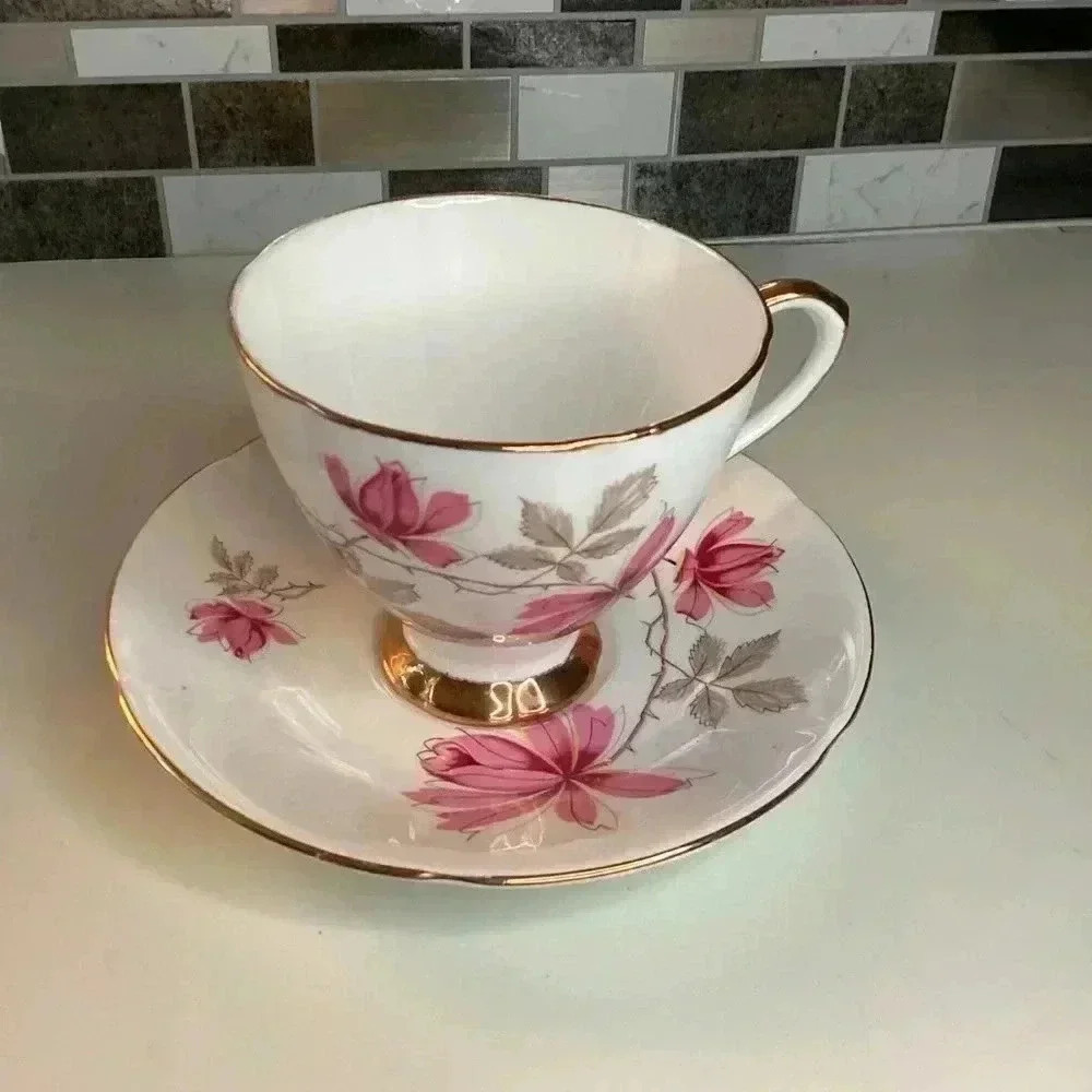 TAYLOR & KENT Fine China England Pink Floral Teacup and Saucer Vintage